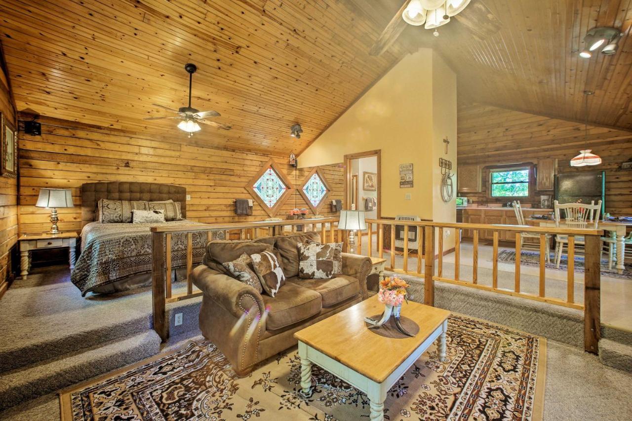 Secluded Studio 1 Mi To Thorncrown Chapel Eureka Springs Exterior photo